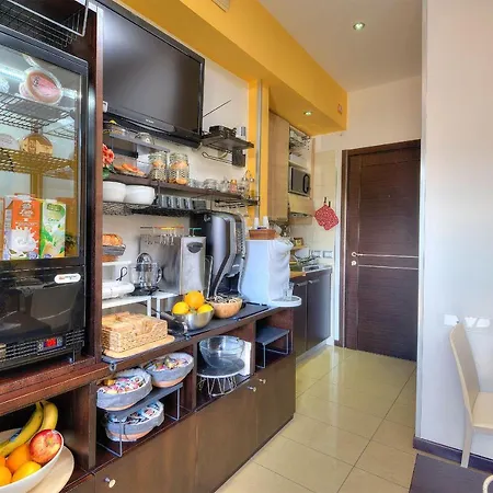 Studio83 Nocleg ze śniadaniem 4*