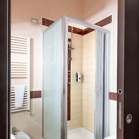 Oda ve Kahvaltı Studio83 Pompei